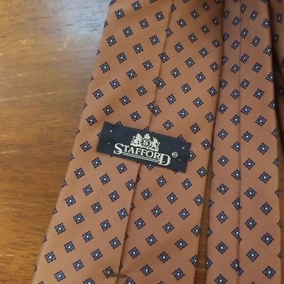 Vintage Stafford tie  - Picture 2 of 4